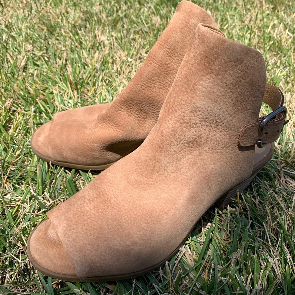 Lucky open toe shoes